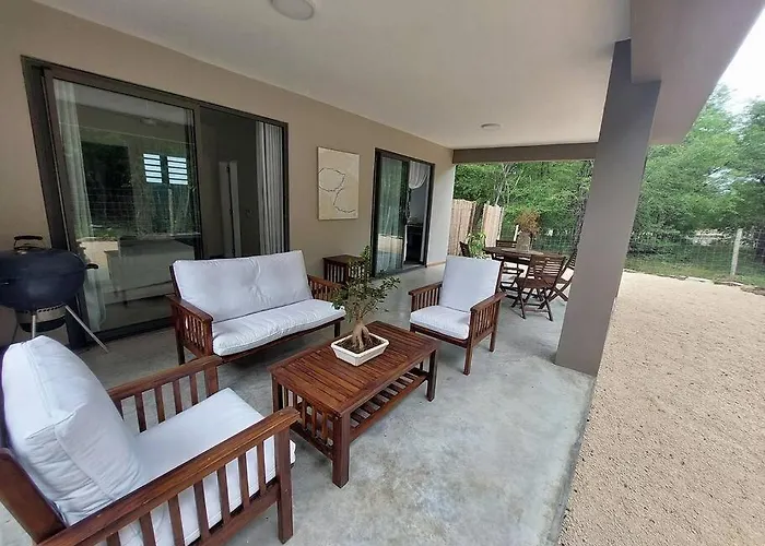 Ao Cottage
