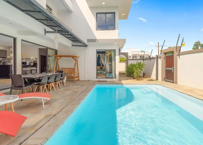 Balaclava Star, Luxury 5Br Villa With Pool By Ihr