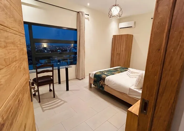 Villa Palmeras 4-Bedroom Ac Premium Central Oasis - Newly Refreshed